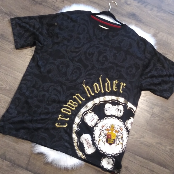 Crown Holder by Coogi Other - Crown Holder by Coogi black T-Shirt size 2X